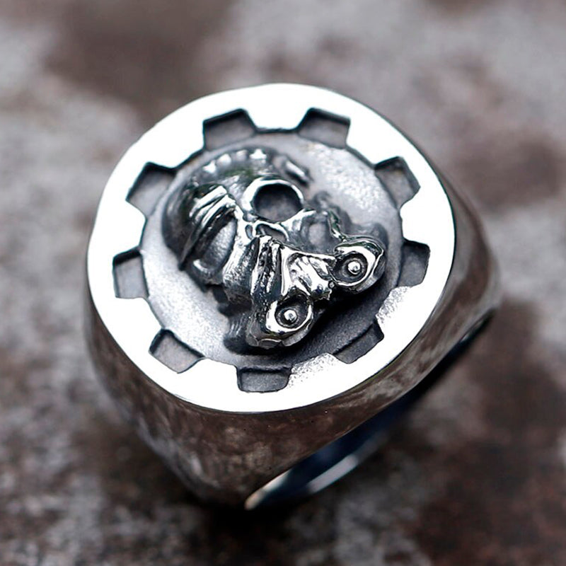 ZMY Home Stamp Ring Distressed Stormtrooper Helmet with Skull Design Movie Jewelry