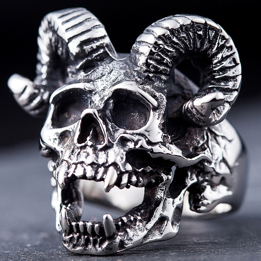 ZMY Home Antique Silver Ram Skull Ring for Men, Gothic Baphomet Goat Horn Demon Style, Edgy Satanic Statement Jewelry Gift